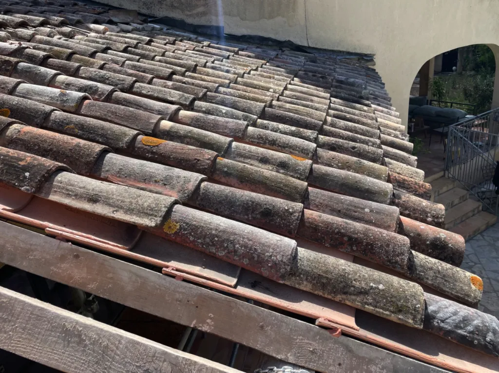 Changement d’une toiture de Auvent d’une maison sur Martigues