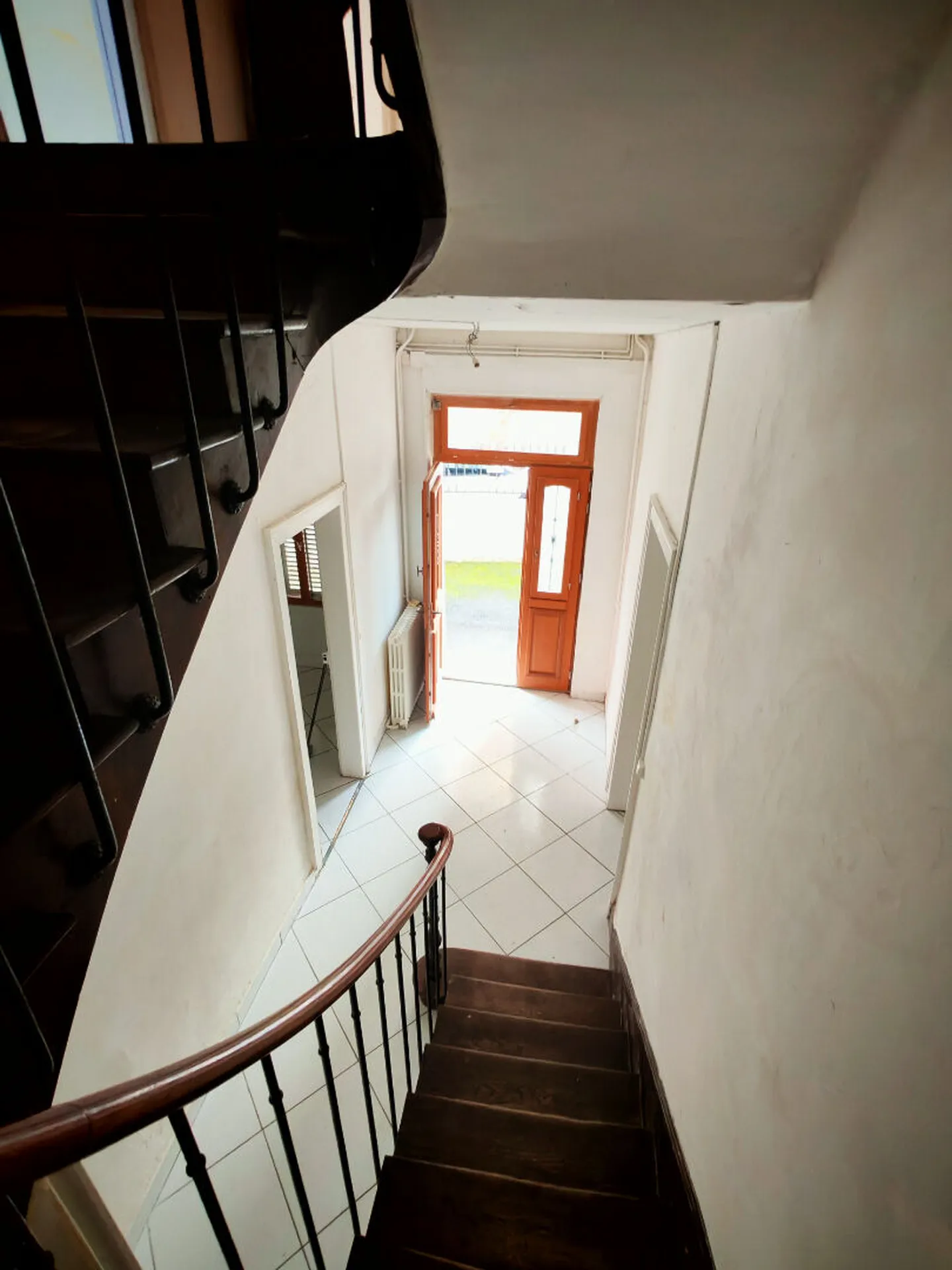 À vendre maison mitoyenne de 140 m² située à Elbeuf