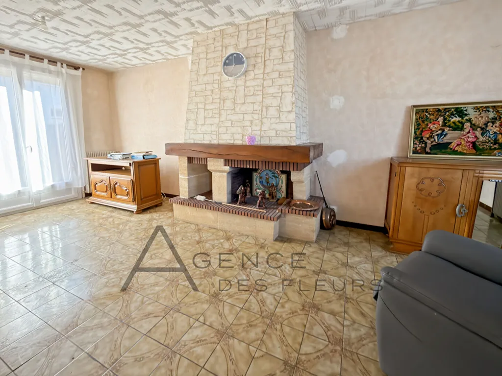 À vendre, maison à rafraîchir de 65m² sur un terrain de 678m² à Tourville-la-Rivière 76410