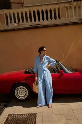 C'est l'été chez Sacha avec la nouvelle collection Rosso 35 un style classique et contemporain, pour les femmes qui aiment la discrétion et l'élégance.