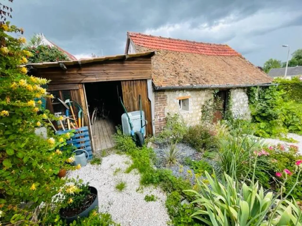 A vendre maison normande de 153 m² habitable édifiée sur une parcelle de 850 m²