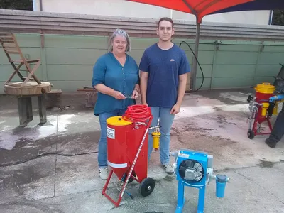 décapage sablage cuisine poutre sur le loiret LOIRET SF DESIGN SAS