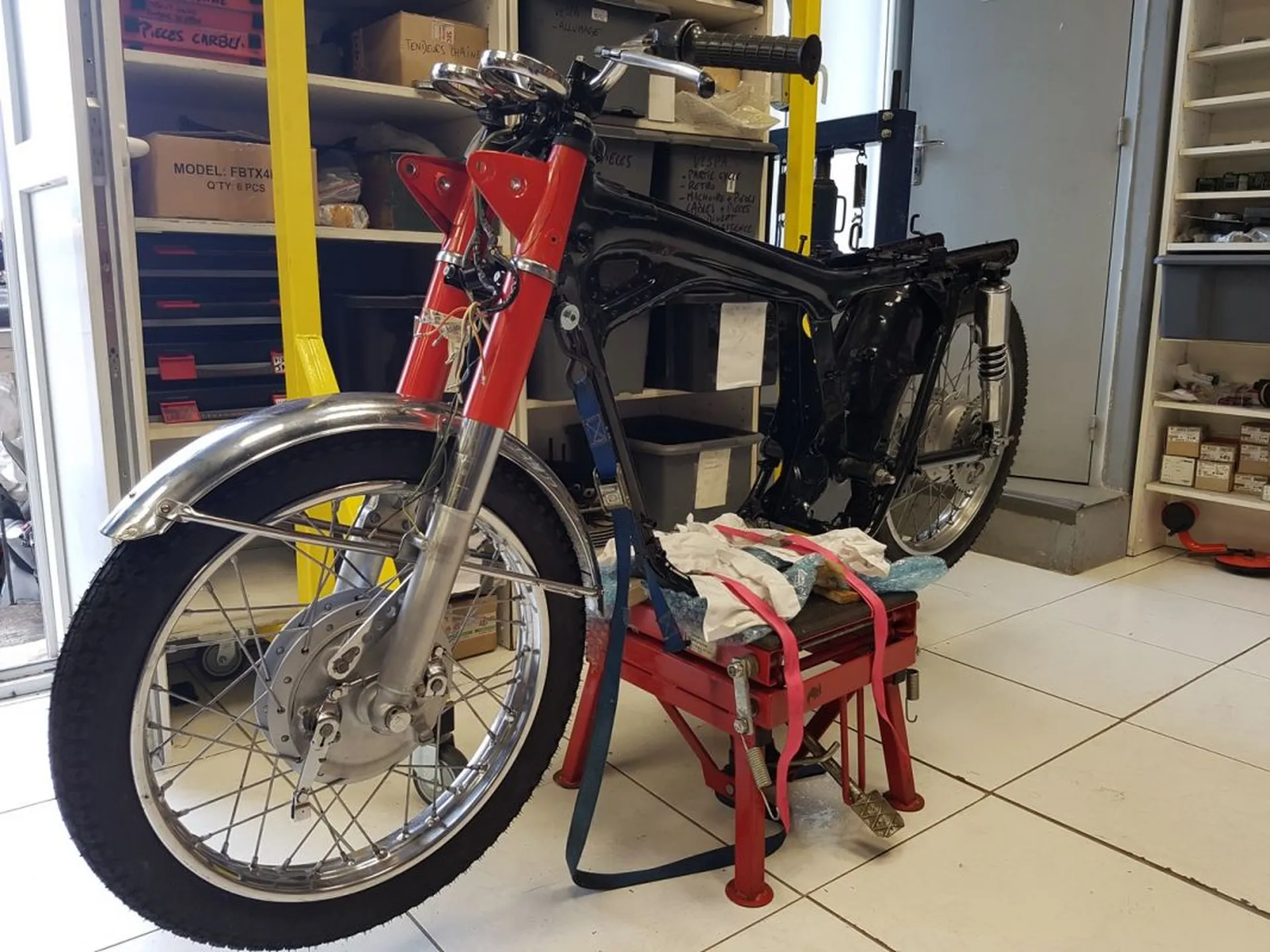MOTO OCCASION HONDA CB 125 TOULON
