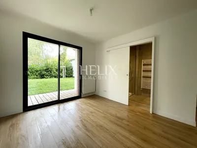 Maison à Fourqueux 232.27 M2 proche lycée international/ centre ville