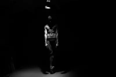 Chorégraphie sur-mesure pour clips et films publicitaires par Guillaume Bordier Paris