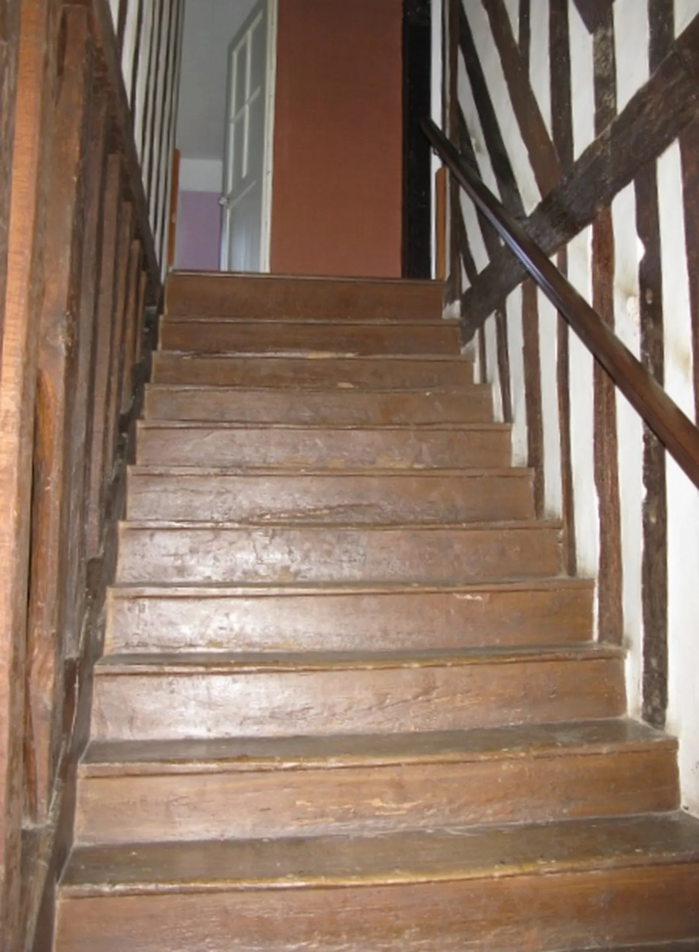 MAISON NORMANDE PROCHE COMMERCES, CALVADOS 14