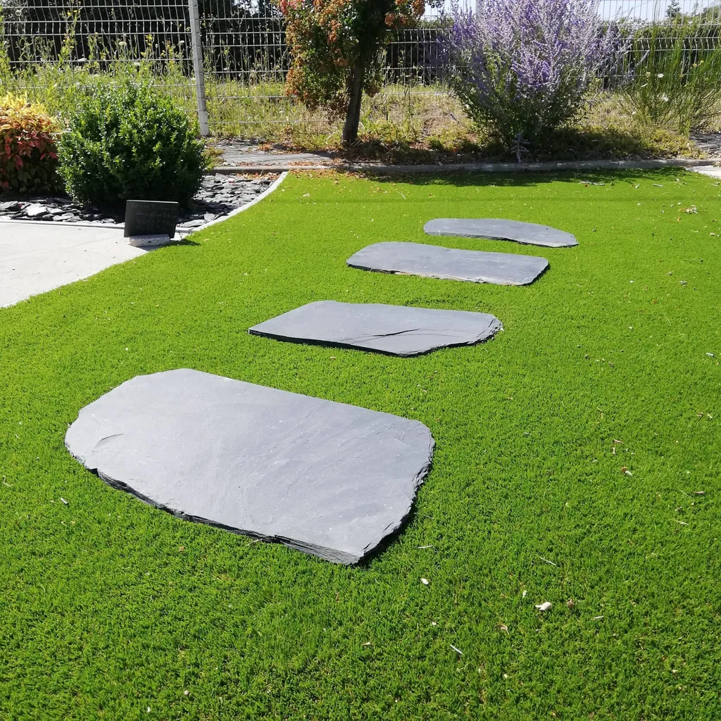 pas-japonais-ardoise-irregulier-scaled