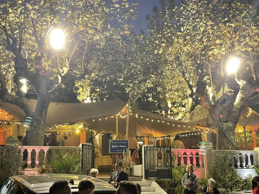 Réalisation d'une tente nomade pour un mariage à La Seyne-sur-Mer près de Toulon