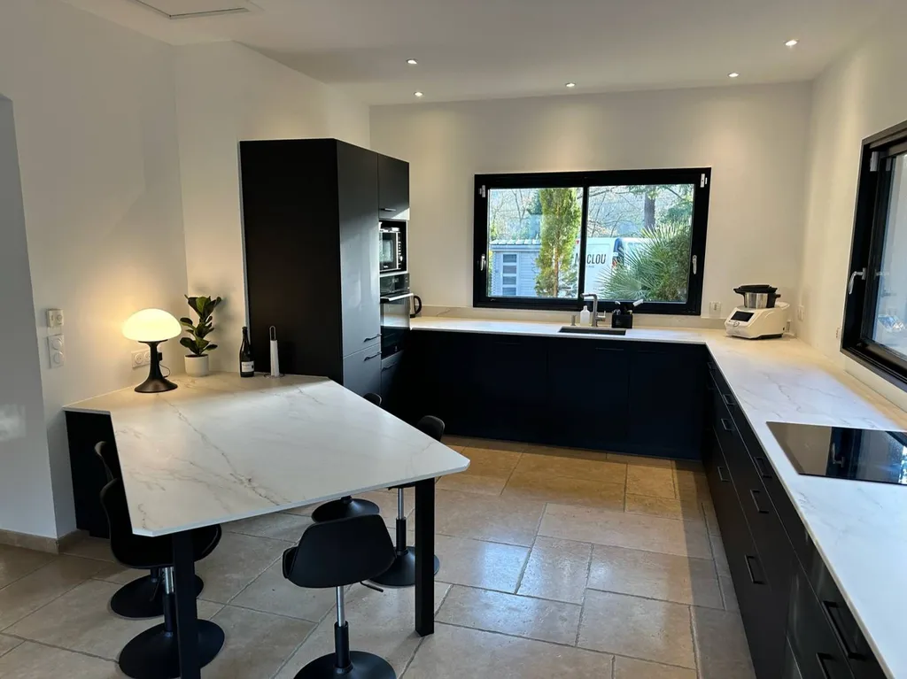agencement cuisine sur mesure à lyon