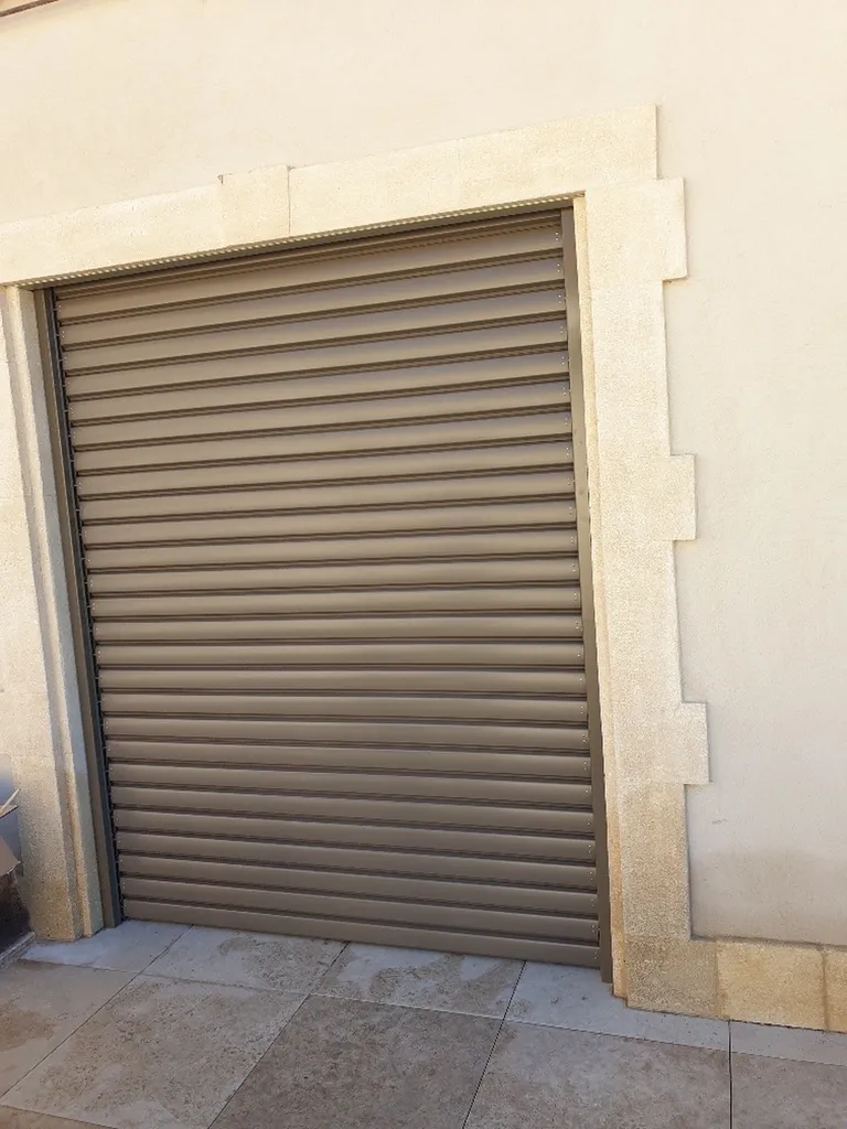  Pose de Volet, brise soleil BSO à LYON