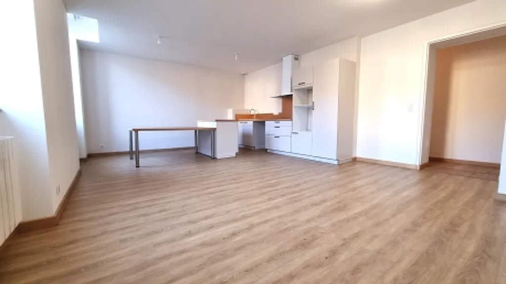 Acheter un appartement entièrement rénové à Châtel-Guyon