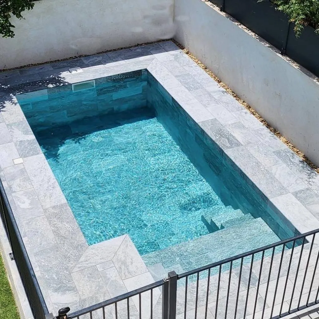 CARRELAGE PISCINE BALI ASH  SUR ALES - GARD - 30