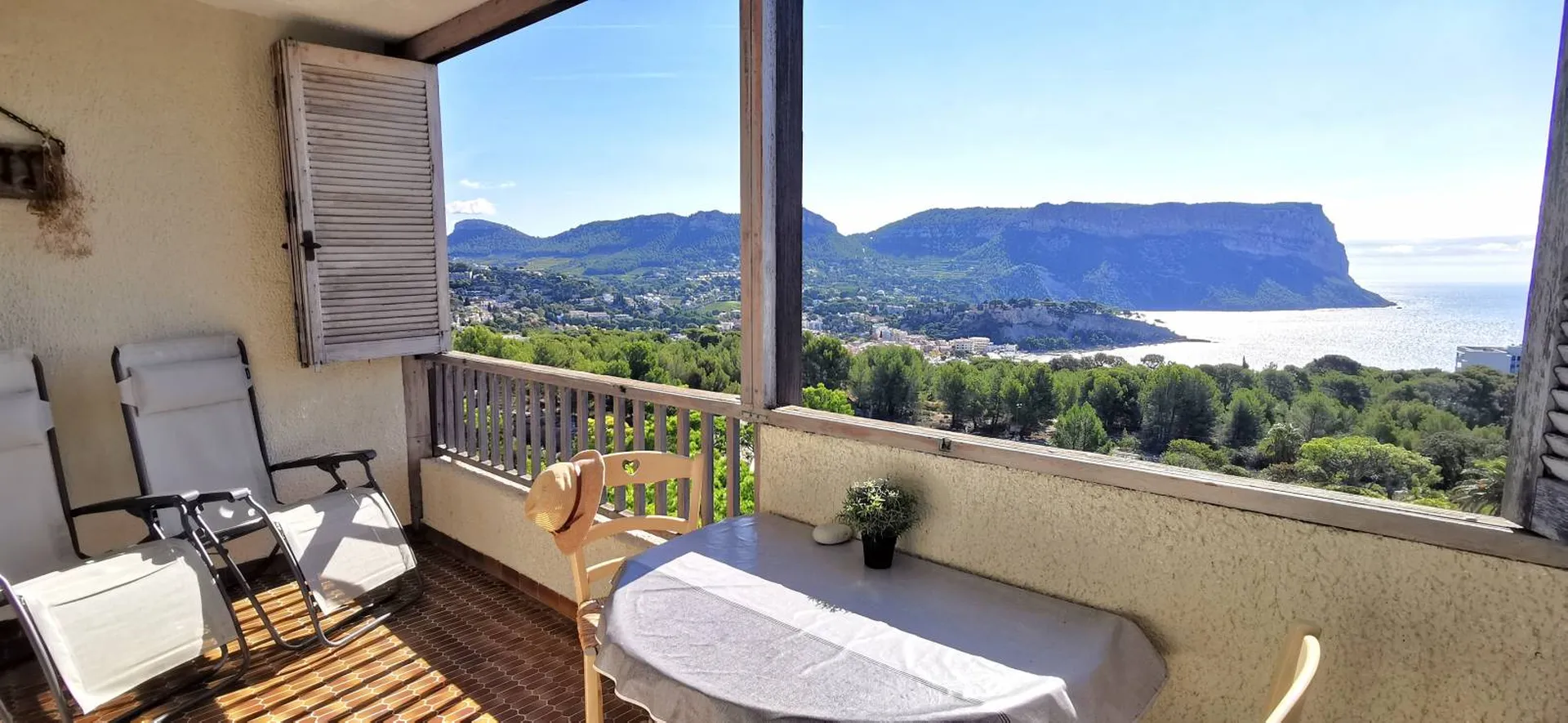 Appartement 3 chambres et terrasse à vendre à Cassis