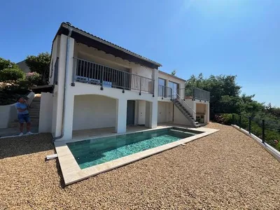 Création d'une piscine 7X2.5M à la Coix Valmer