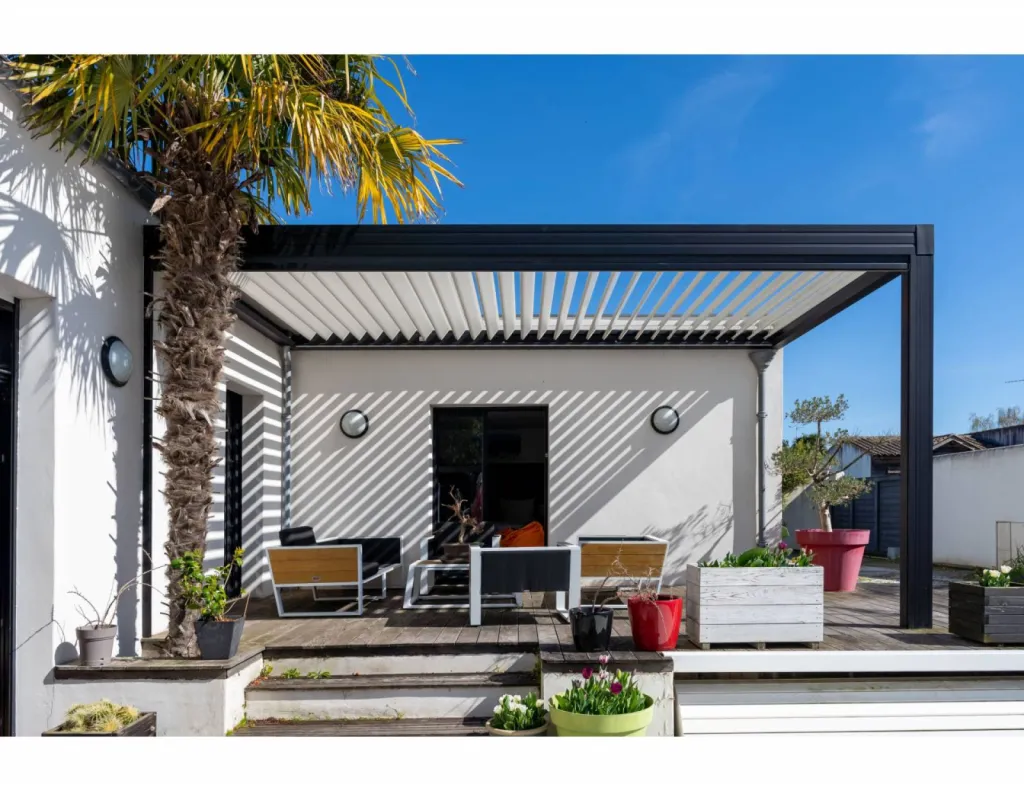 Pose de pergola d’angle en aluminium en PACA