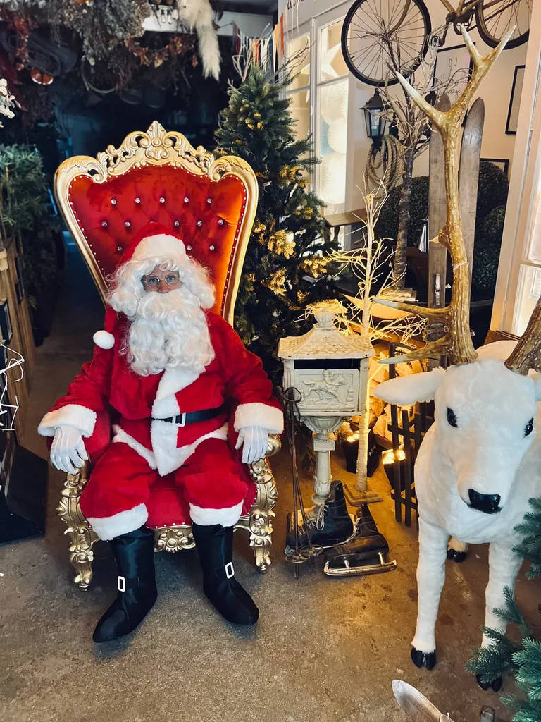 animation de Noel avec trône en normandie