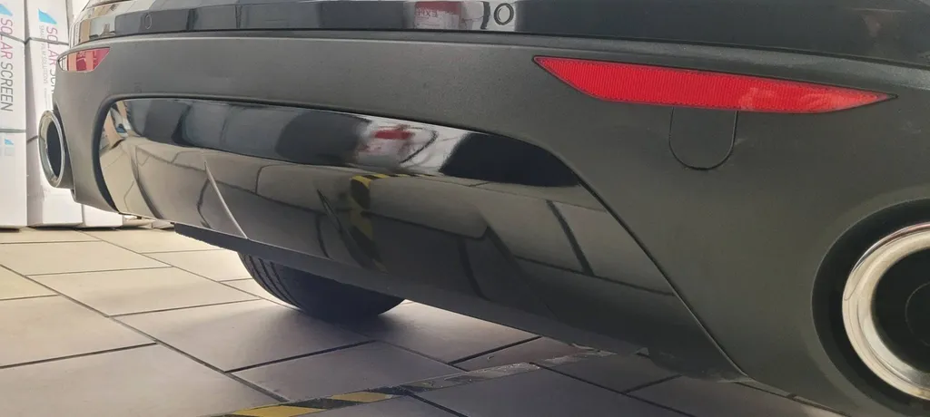 Suppression de Chrome sur éléments extérieurs de véhicules