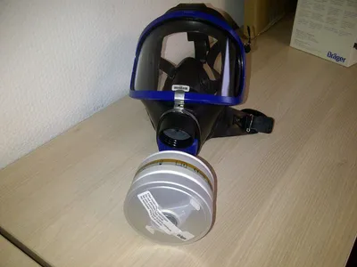 MASQUE A GAZ POUR PRODUIT CHIMIQUE PISCINE PUBLIQUE