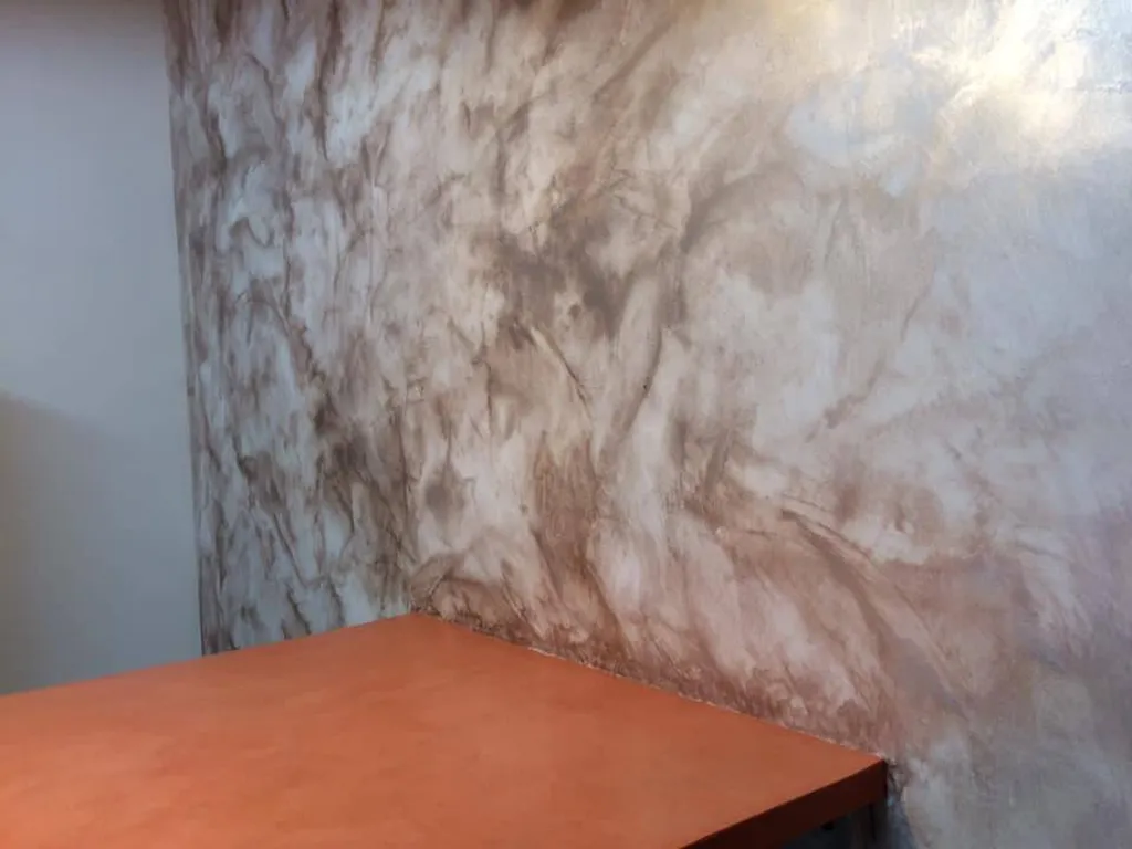 un plan de travail : en béton ciré TERRE DU MONDE