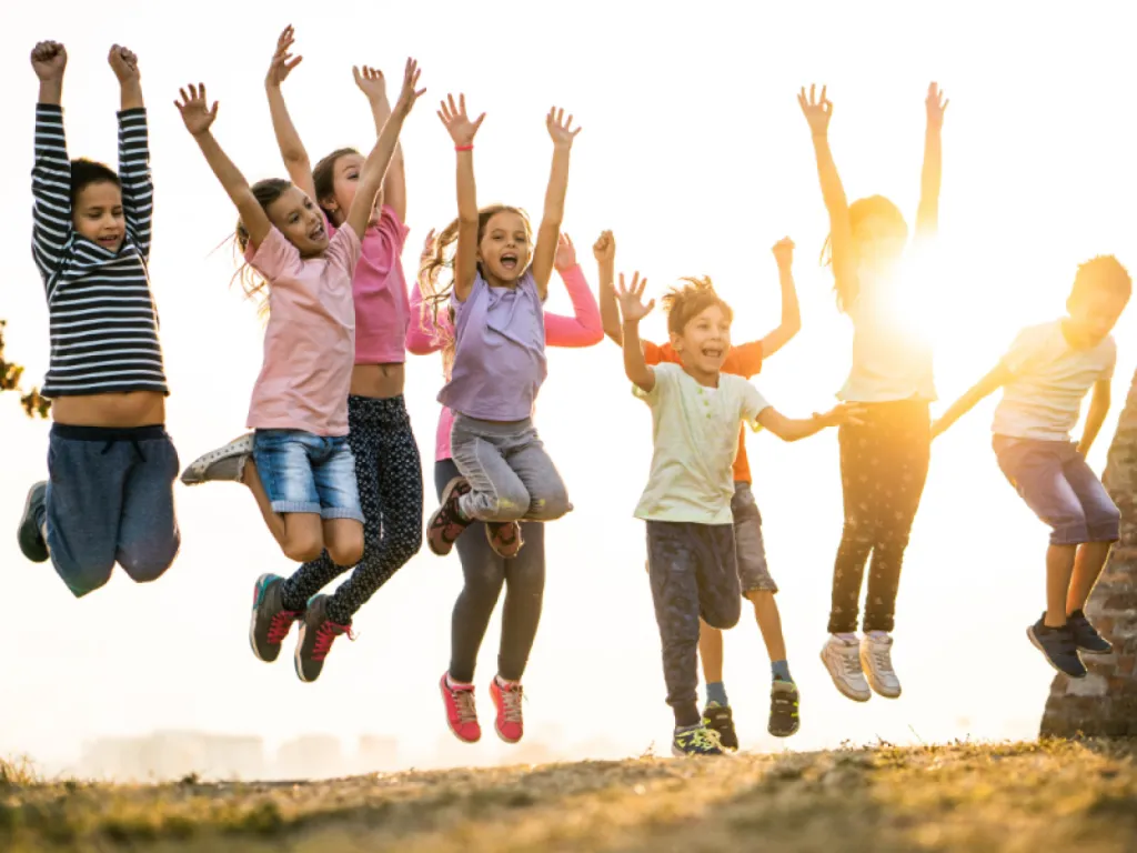 Réserver un stage sportif et linguistique pour enfants