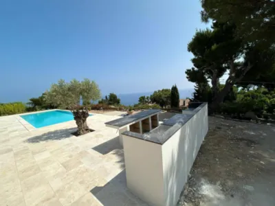 entreprise pose enduit lisse cuisine ete sainte maxime