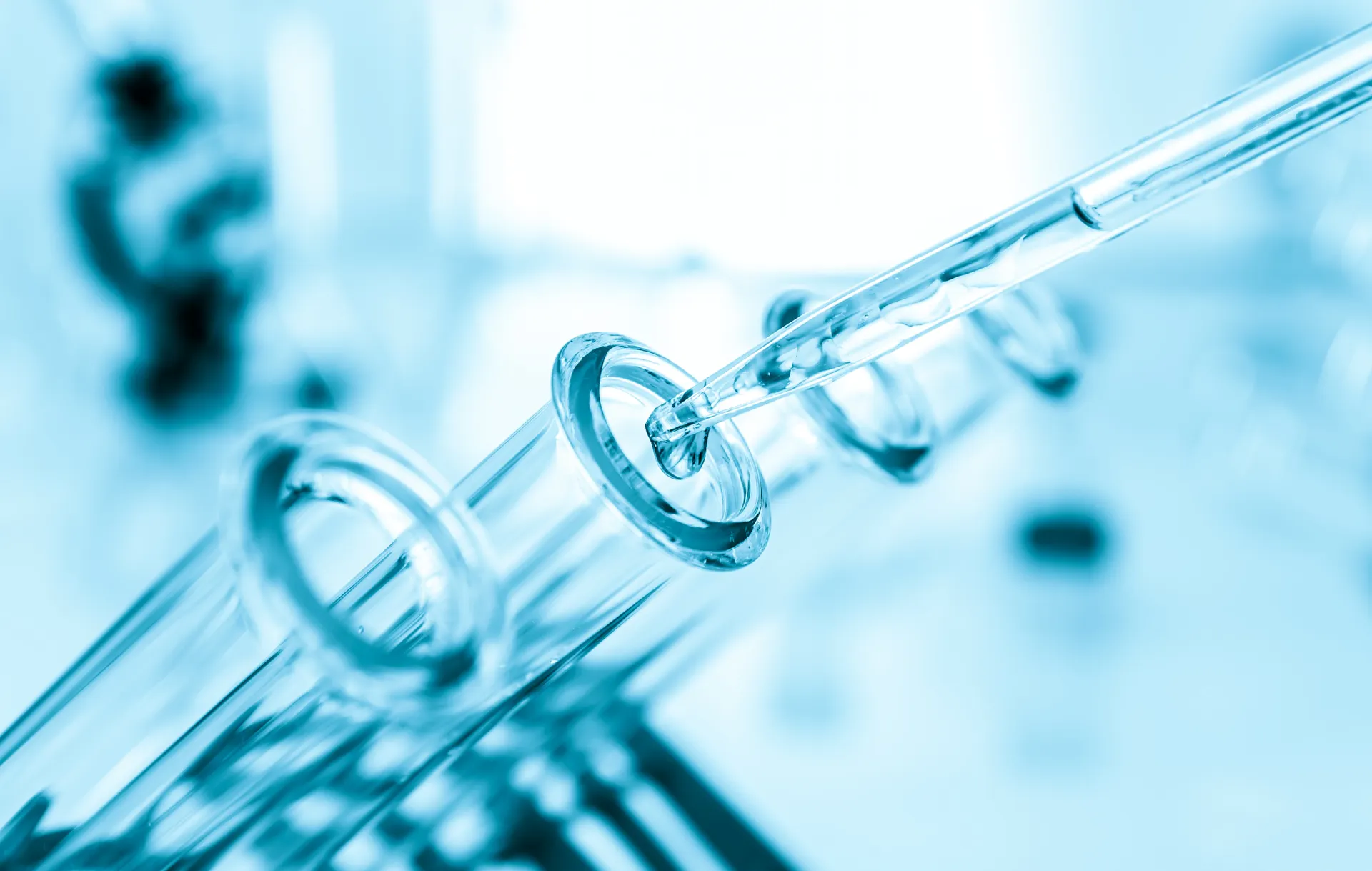 Formation microscopie optique cosmétique au Havre : analyse de la microstructure et observation des produits