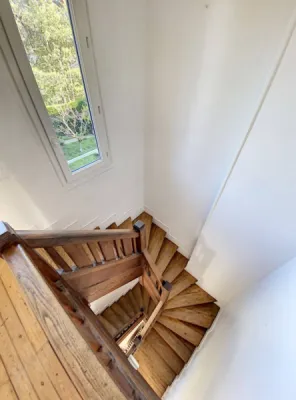 Maison à vendre, avec 5 chambres, garage et Jardin clos à Rouen 76000 gare quartier Saint André. 