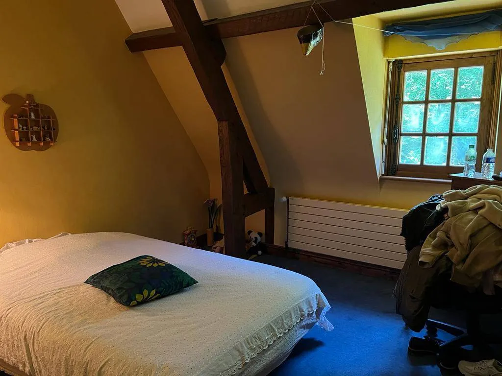 A vendre maison normande de 228 m² édifiée sur un terrain de 10 360 m² sur la commune de ST GERMAIN DE PASQUIER 27370