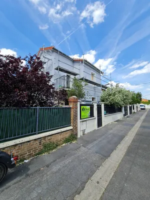 Isolation par l'extérieur et protection de ravalement contre la pollution, à Colombes (92)
