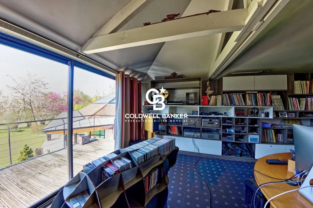 Grande maison à vendre en Sarthe avec du terrain et une piscine