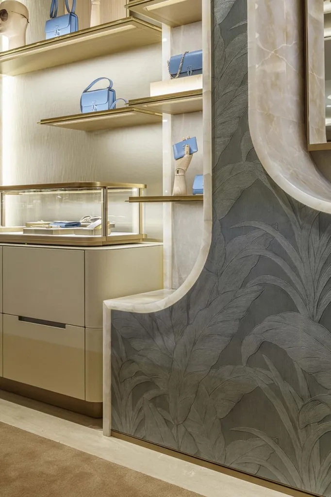 Création et aménagement d'espaces de vente immersifs par décoratrice d'intérieur