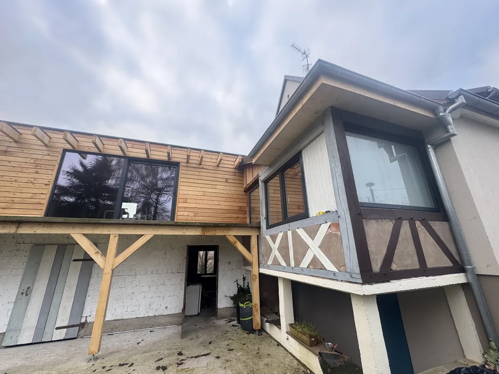 Installation d'un coulissant et fenêtres triple vitrage pour une extension de maison à Betschdorf, Bas-Rhin (67).