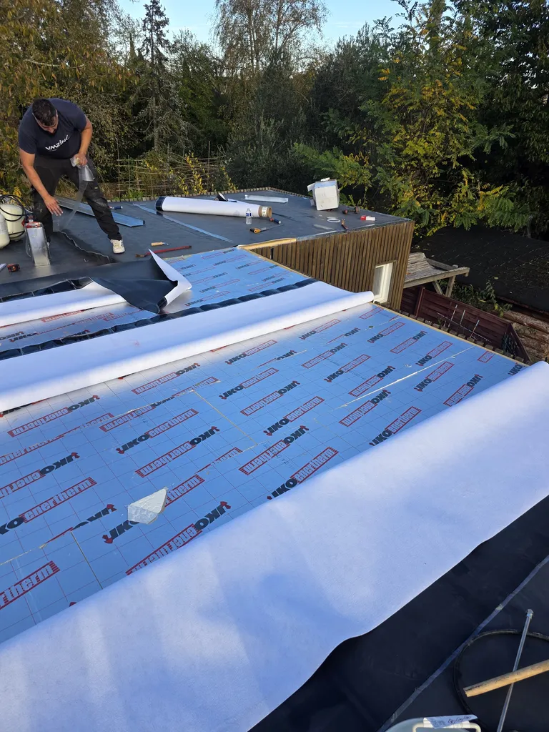 Rénover un toit terrasse en EPDM à Carnoux-en-Provence sur résidence secondaire