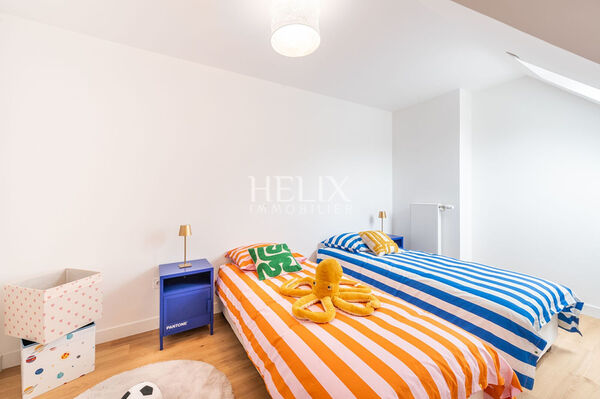 Vivre dans un appartement neuf avec un beau jardin dans un cadre paisible.