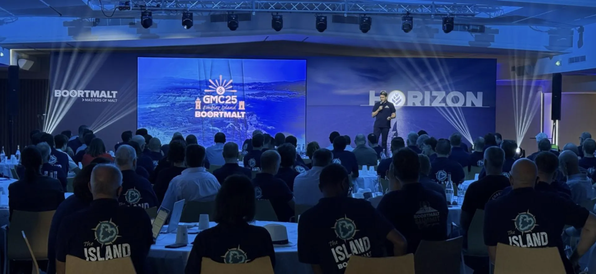 location écran géant led à toulon dans le var