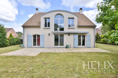 Gran casa amueblada Villennes-sur-Seine, cerca de la escuela internacional