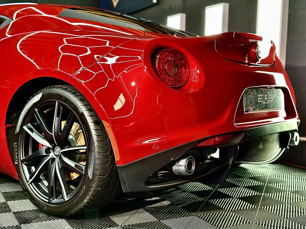 Film de protection carrosserie PPF Lyon DETAILING ouest lyonnais Alfa Roméo 4C