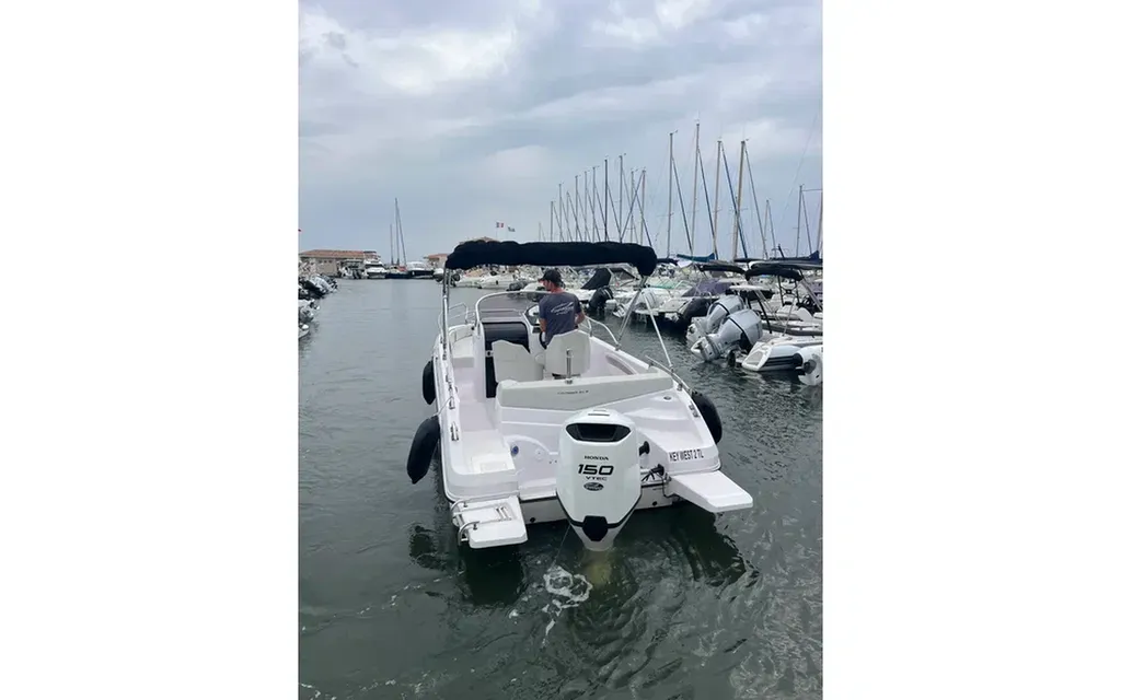 Honda BF150 D XDU moteur hors-bord d’occasion 150 cv fiable avec commande électrique vendu par Toni Marine près d'Hyères
