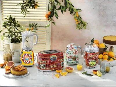 Petit electromenager Smeg50 Bandol