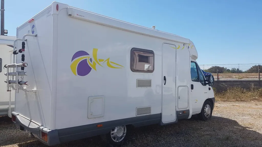 CAMPING CAR MOOVEO P609 PLUS SUR LE PARC