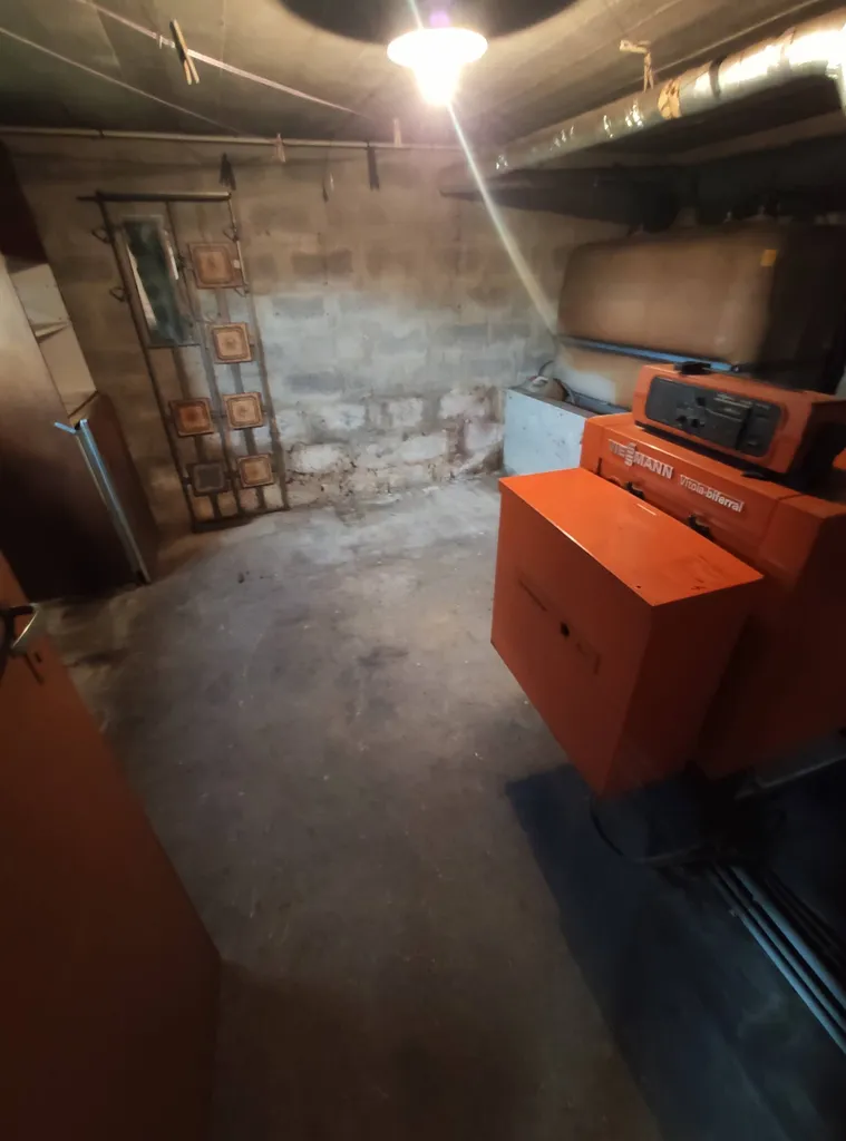 Opération débarras vider une cave 