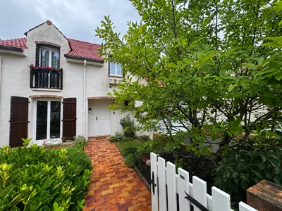 MAISON FAMILIALE HELIX 