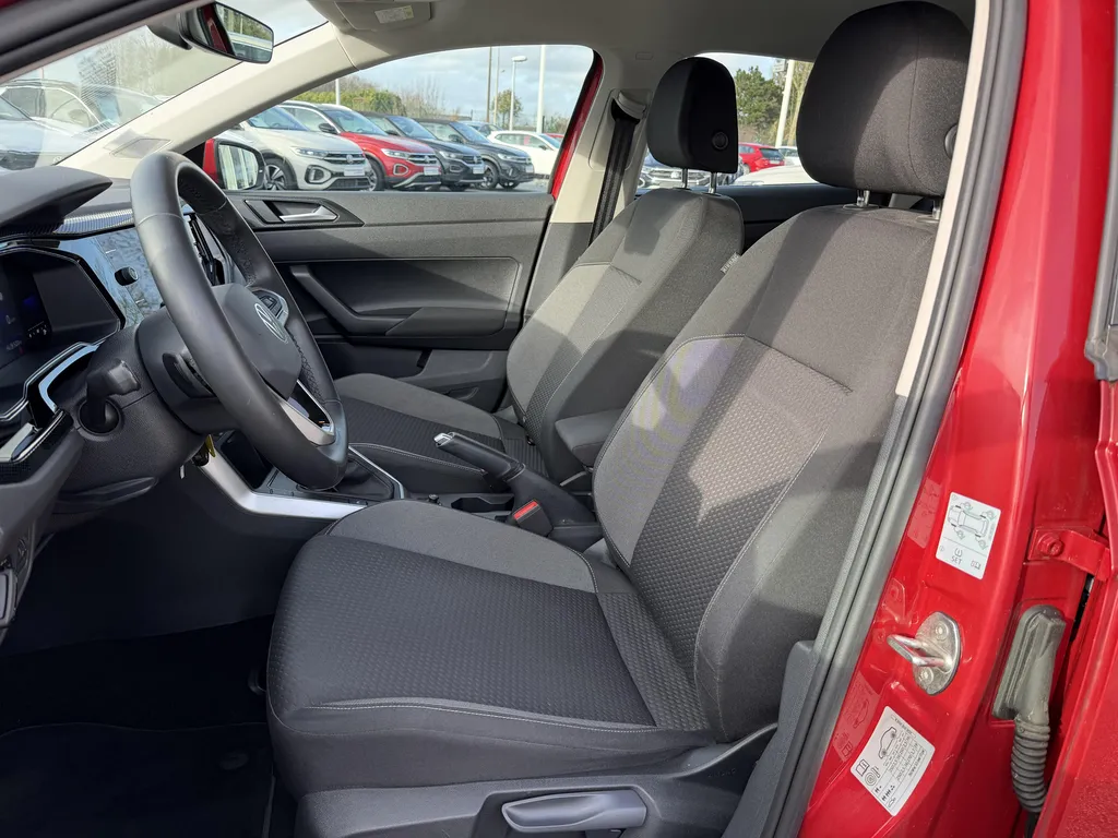 Volkswagen Polo d'occasion à prix attractif chez votre concessionnaire proche du Havre, vente de véhicules révisés Normandie