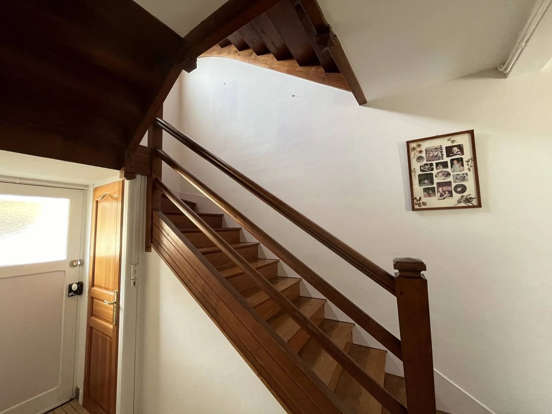 Maison de ville jumelée à vendre dans le centre de Caudebec-en-Caux