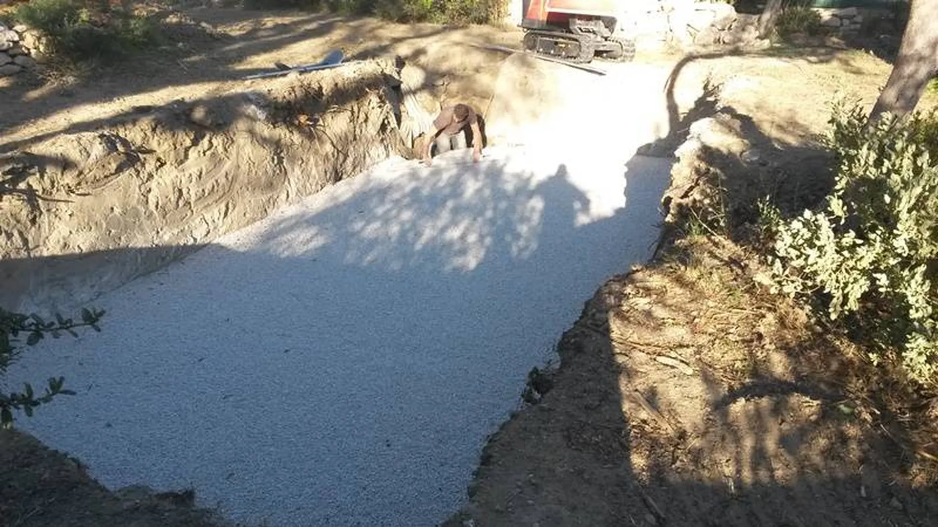 PISCINE COQUE POLYESTER COCKTAIL PISCINES  PLAN DE CAMPAGNE  FORMULE INSTALLATION SEMI-KIT