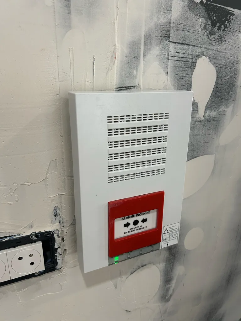 Sécurité Incendie ERP : Installation d'Alarmes Type 4 à Aix-en-Provence