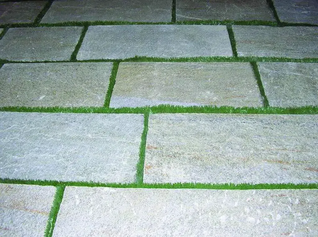 Pas japonais en pierre naturelle : dalles décoratives pour cheminement et aménagement du jardin