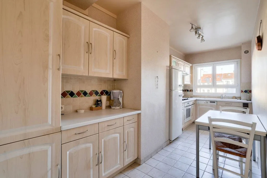 3 Chambres 5 Pièces avec balcon 78100 Saint Germain en Laye