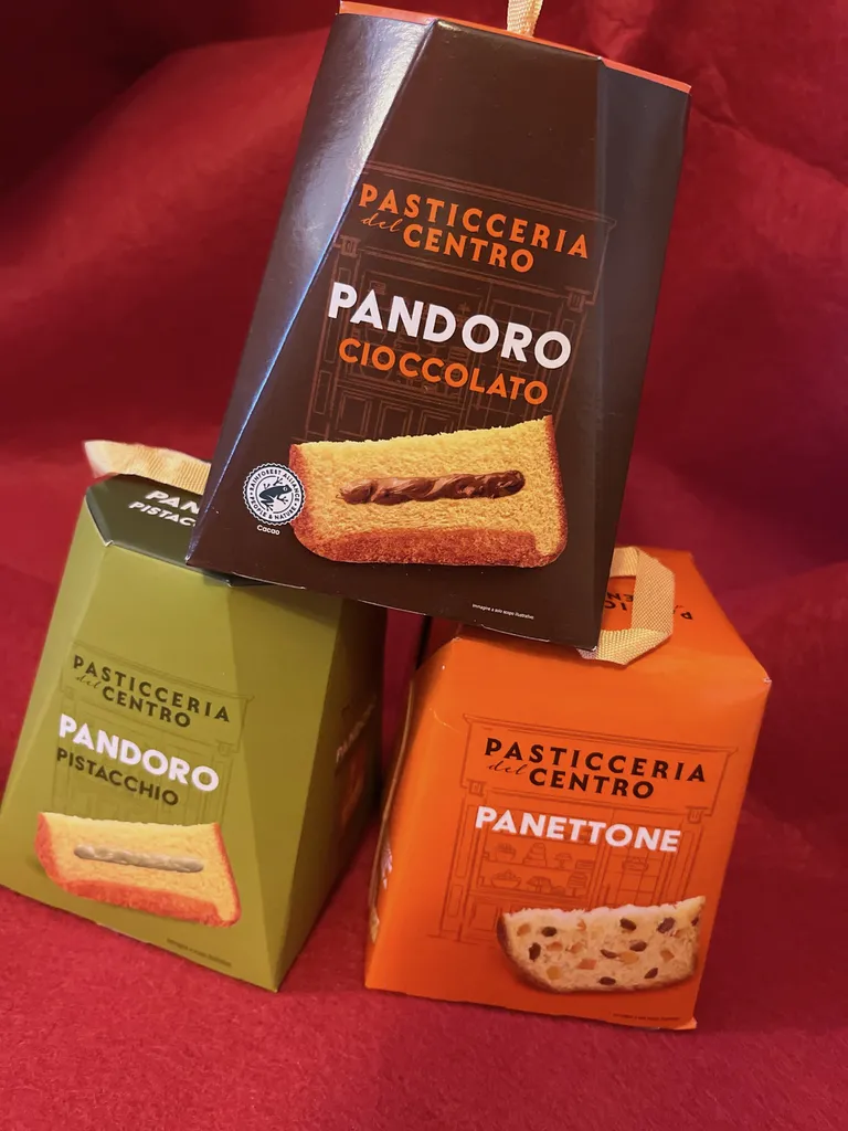 mini Pandoro et panettone Pasticceria del centro 