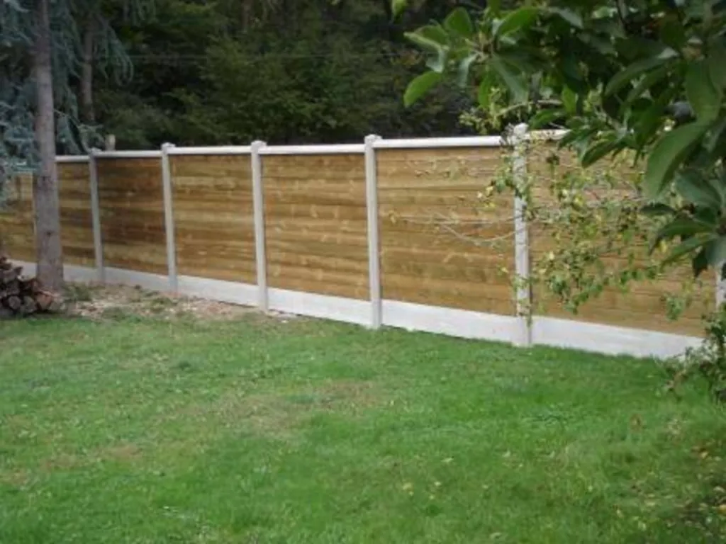 Installation d'une clôture occultante bois dans l'Eure 27